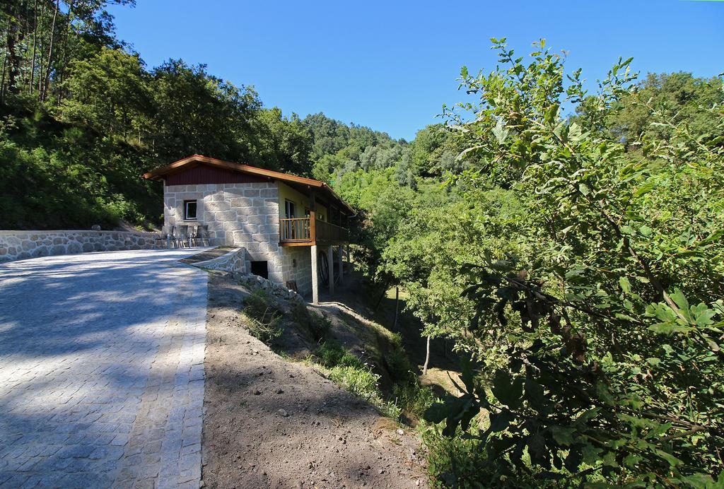 Encostas Da Torre ξενώνας Terras de Bouro Εξωτερικό φωτογραφία